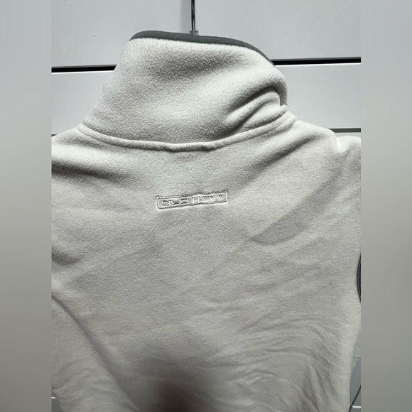Old Navy creme and grey velour ski vest - Picture 7 of 7